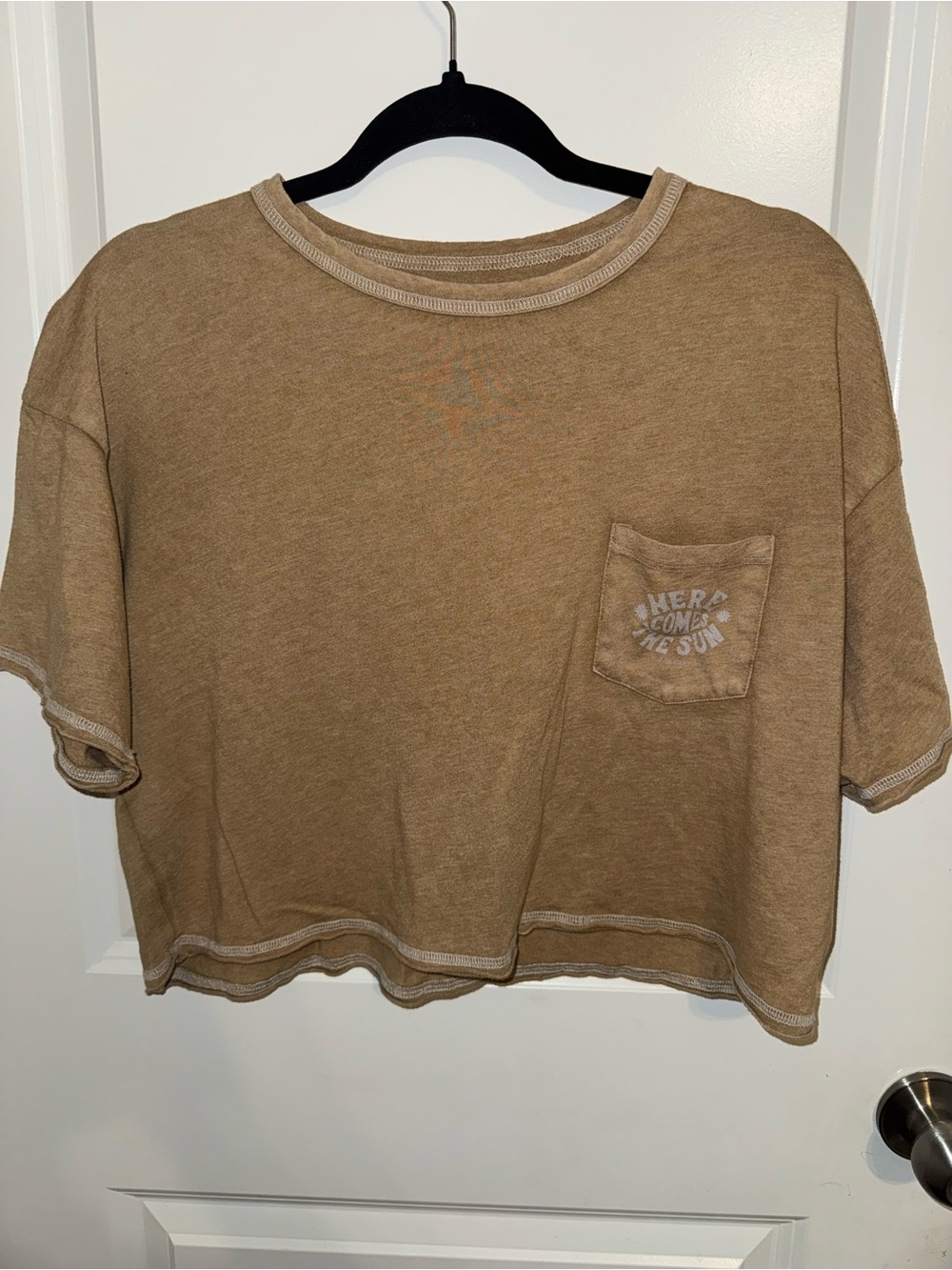 Cropped Boxy Tee in Tan with Pocket